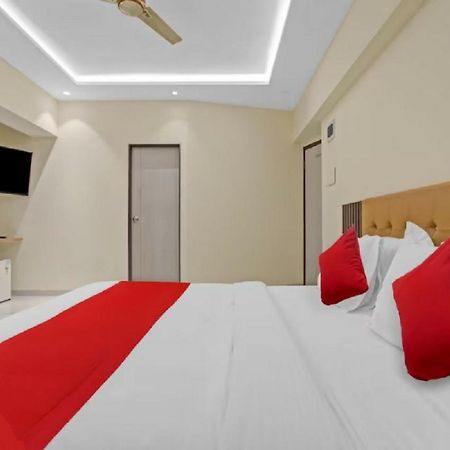 Hotel Sunrise Juhu Βομβάη Εξωτερικό φωτογραφία